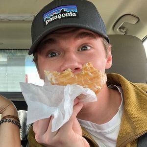 Meet your Posher, William